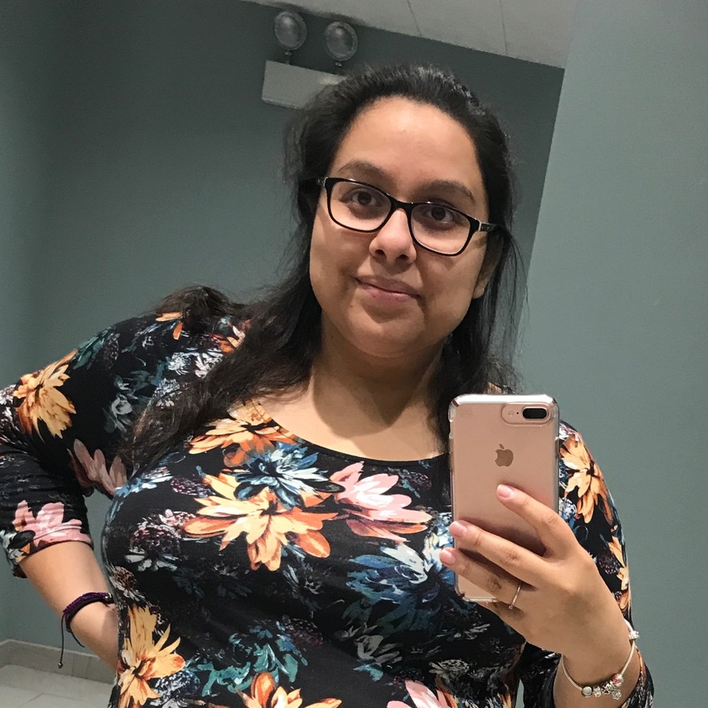 Meet your Posher, Elizabeth